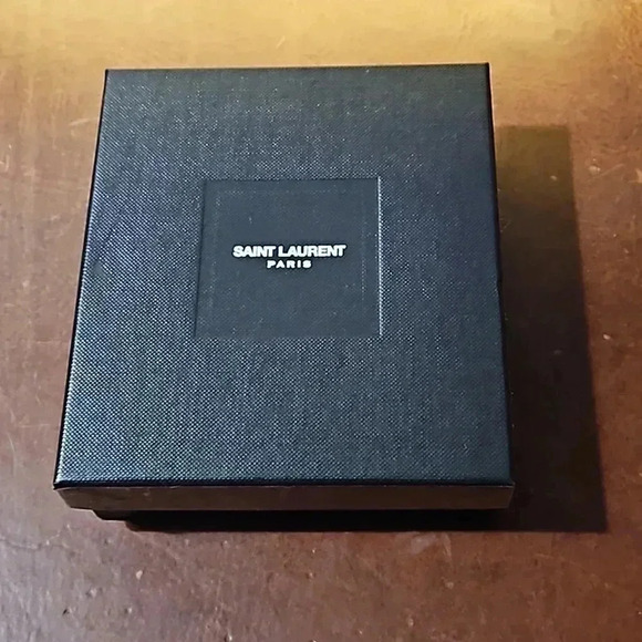 Saint Laurent Paris Credit Card Wallet Black Embossed Leather - Picture 9 of 12